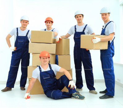 Local moving team handling a Highgate property access challenge